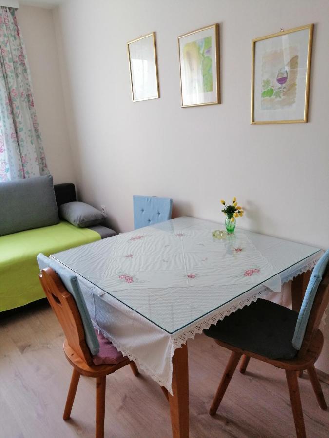 Campingblick-Gaestehaus-Ferienwohnungen Podersdorf am See Luaran gambar